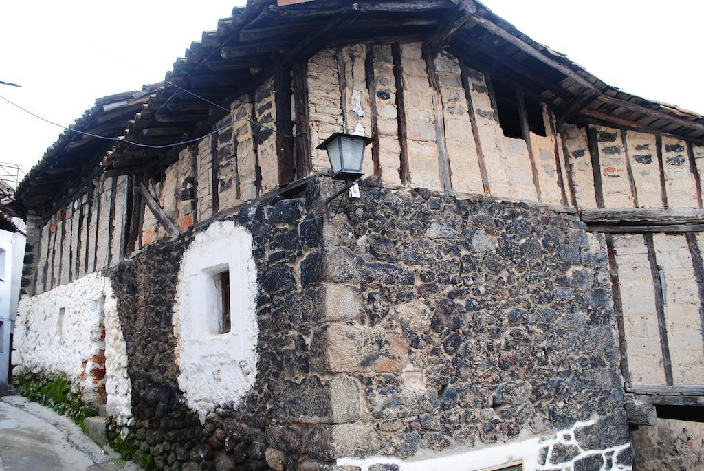 Hotel Barbacedo Mijares  Exterior photo