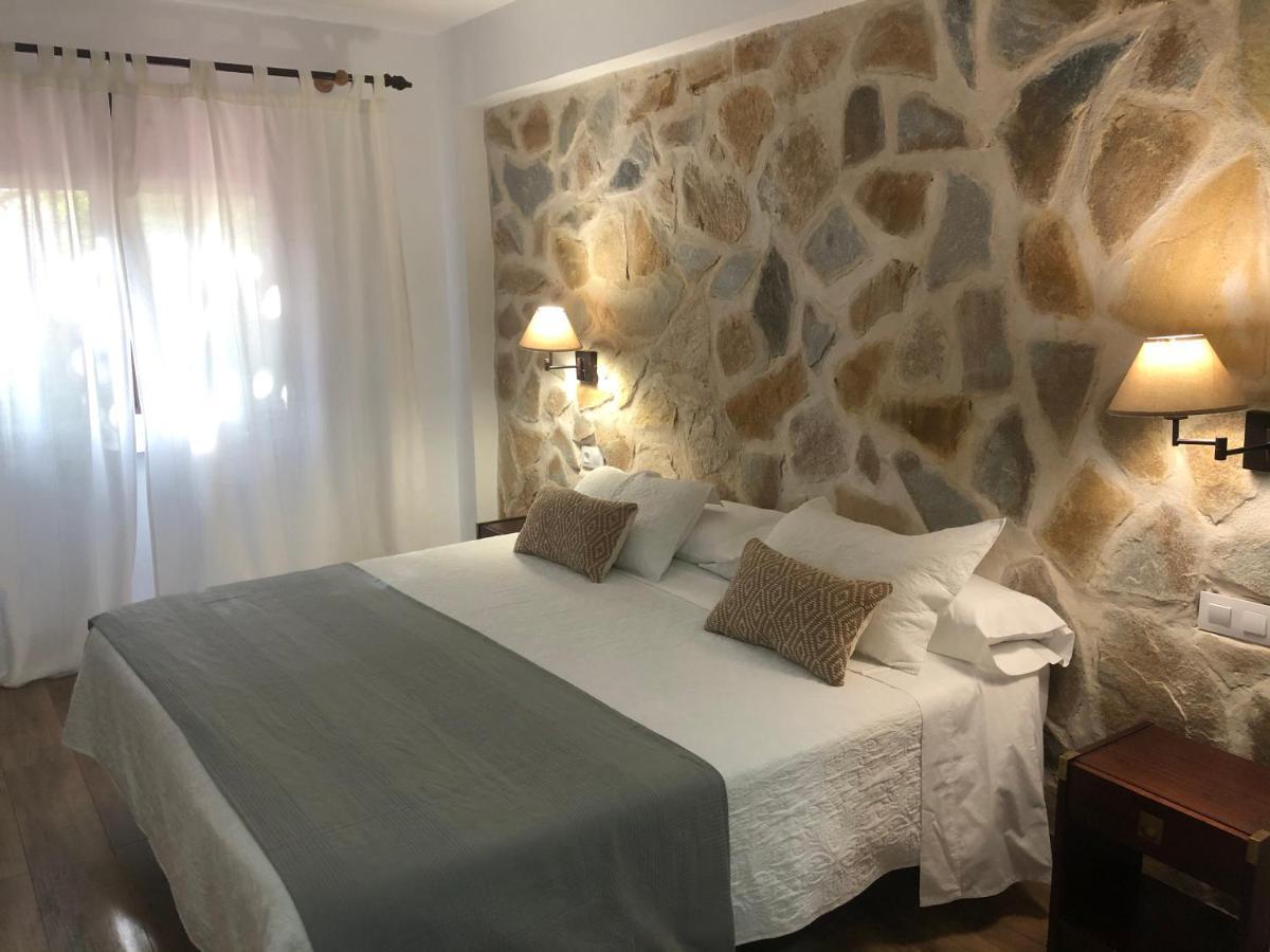 Hotel Barbacedo Mijares  Exterior photo