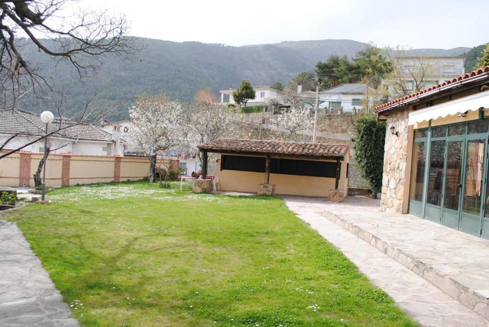 Hotel Barbacedo Mijares  Exterior photo